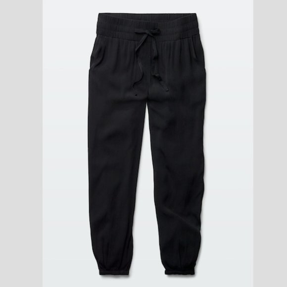 Talula Black Lightweight Pants - Picture 2 of 5